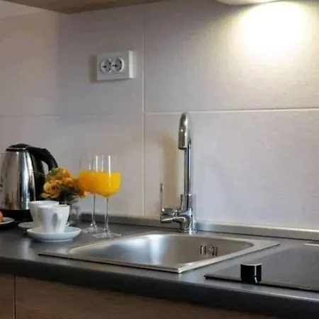 Near Colloseum Appartamento *